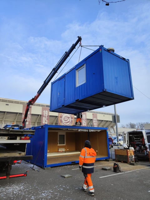Arrivée des containers 